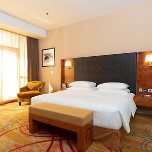 Family King Suite